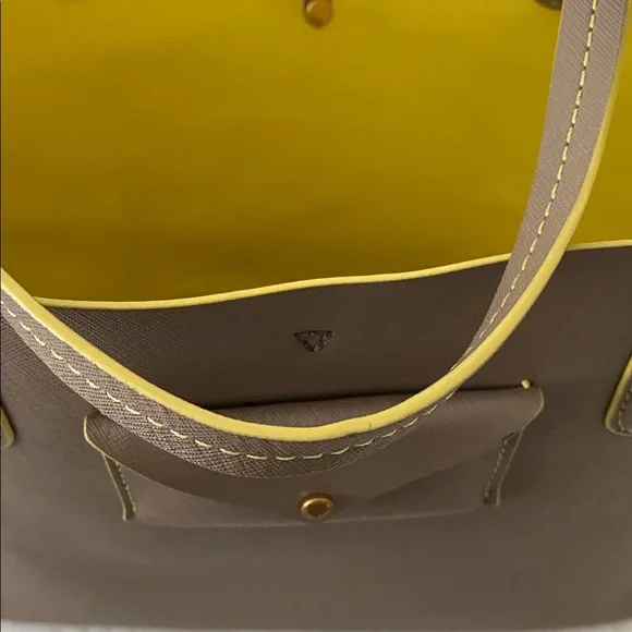 Marc Jacob’s Brown Tote Bag - Picture 16 of 16